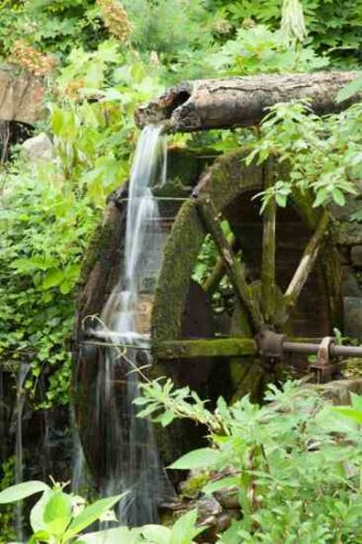 Harness Hydroelectric Power for Off-Grid Energy